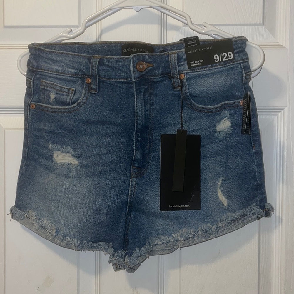 The drifter high rise Kendall + Kylie shorts